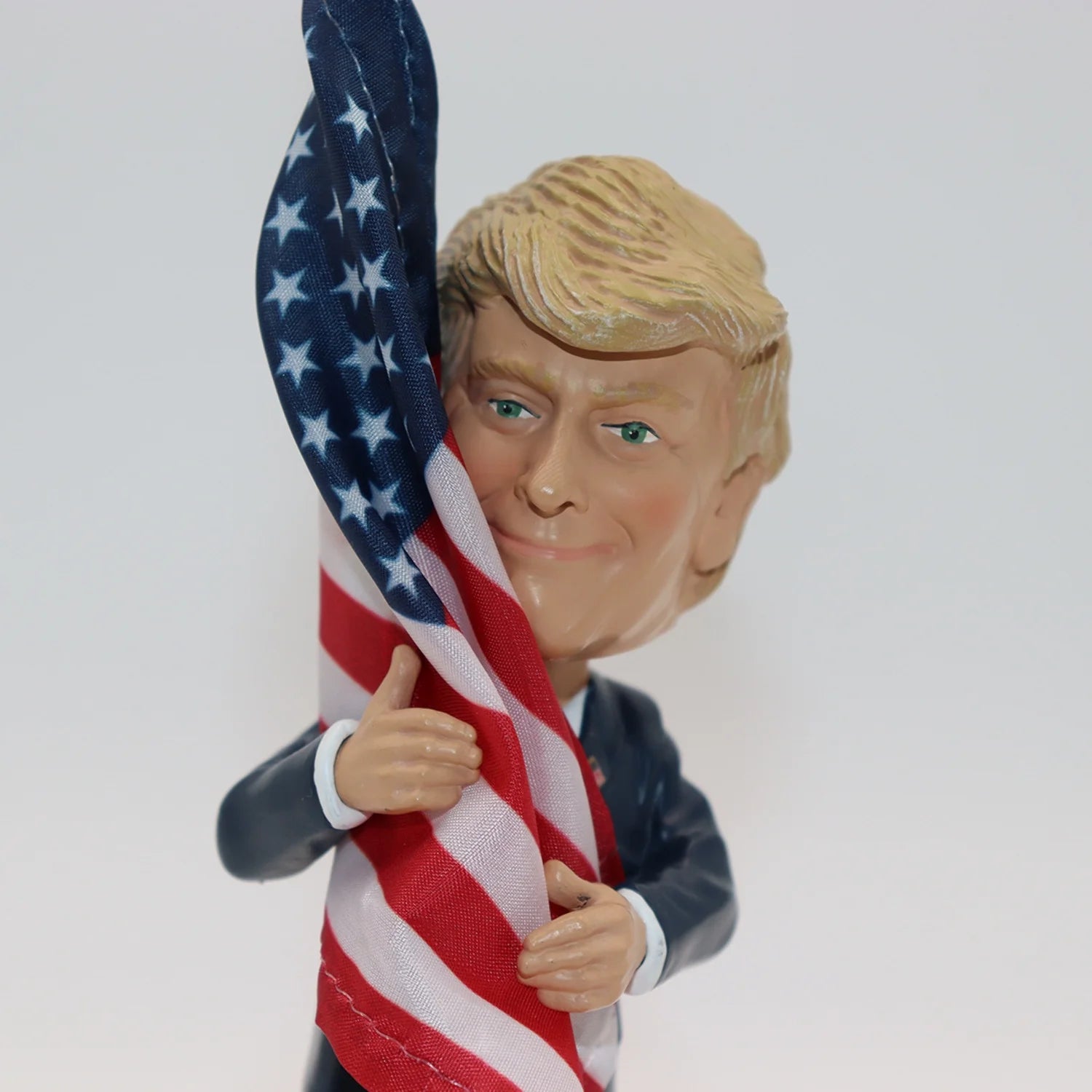 Donald Trump Bobblehead | (Trump Holding American Flag - Cloth Flag Included)